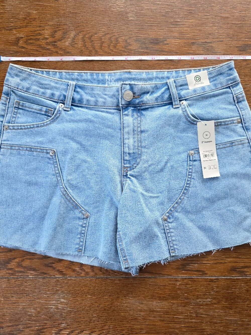 No Boundaries Light Wash Paneled Denim Shorts